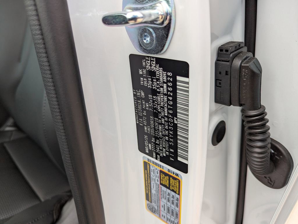 New 2026 Kia Sportage EX image 33