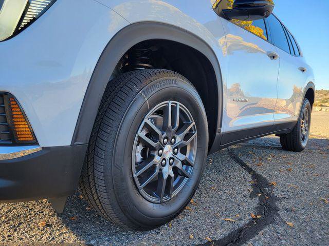 New 2026 GMC Acadia Elevation image 10