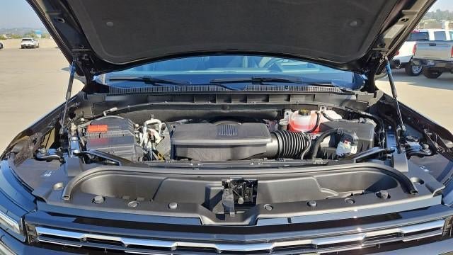 New 2026 Chevrolet Suburban High Country w/ LPO, Get Active Package RWD image 31