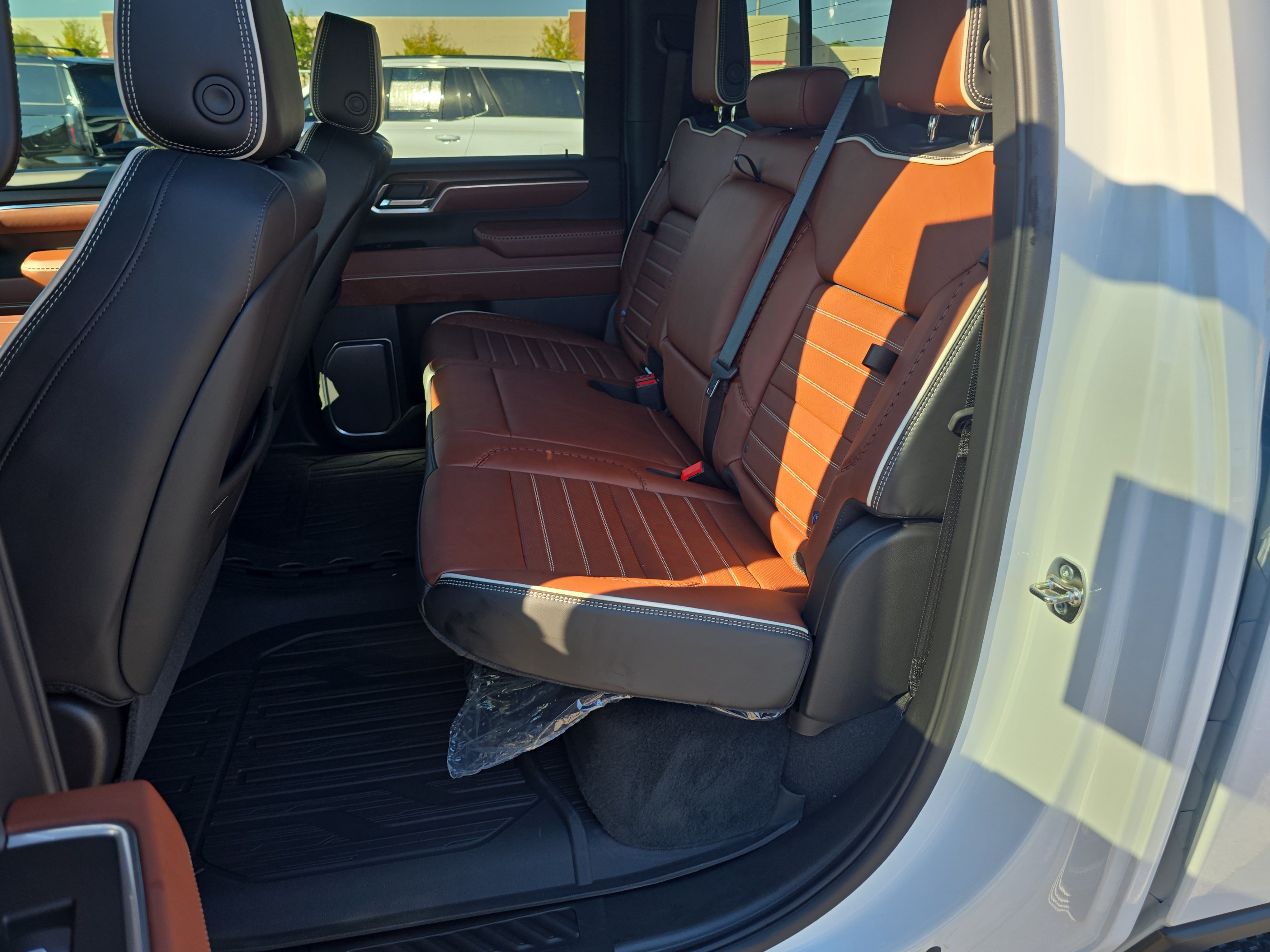 Used 2026 GMC Sierra 2500 Denali Ultimate AWD/4WD image 15