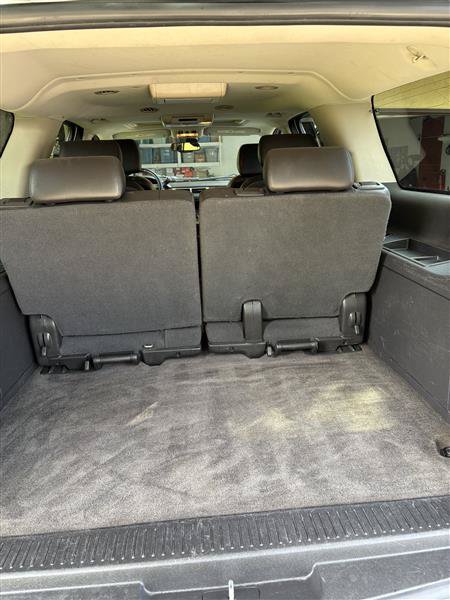 Used 2009 Chevrolet Suburban LTZ AWD/4WD image 19