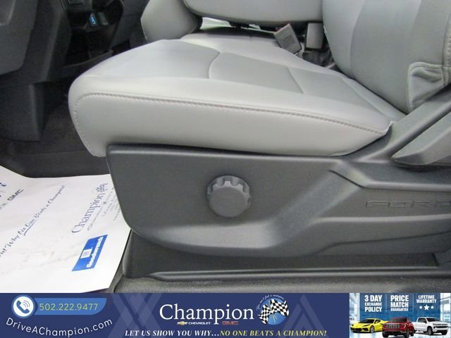 Used 2026 Ford F250 XL w/ XL Chrome Package AWD/4WD image 22