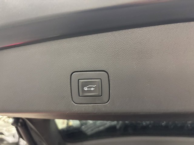 Used 2023 Buick Encore GX Essence w/ Experience Buick Package image 14