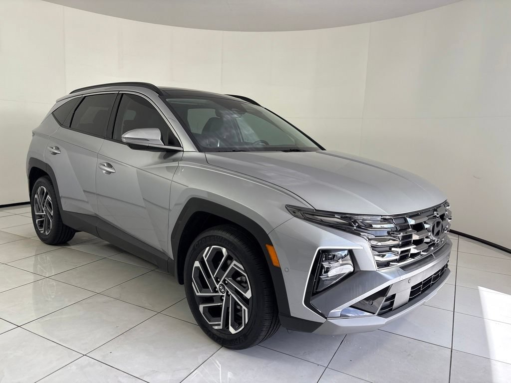 Used 2025 Hyundai Tucson Limited AWD/4WD image 7