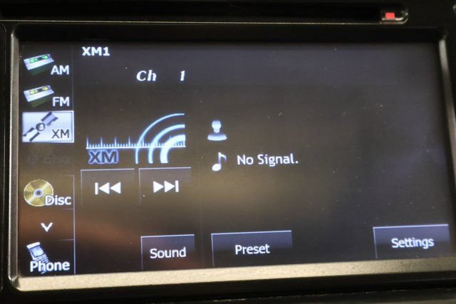 Used 2014 Subaru Crosstrek 2.0i Limited AWD/4WD image 20