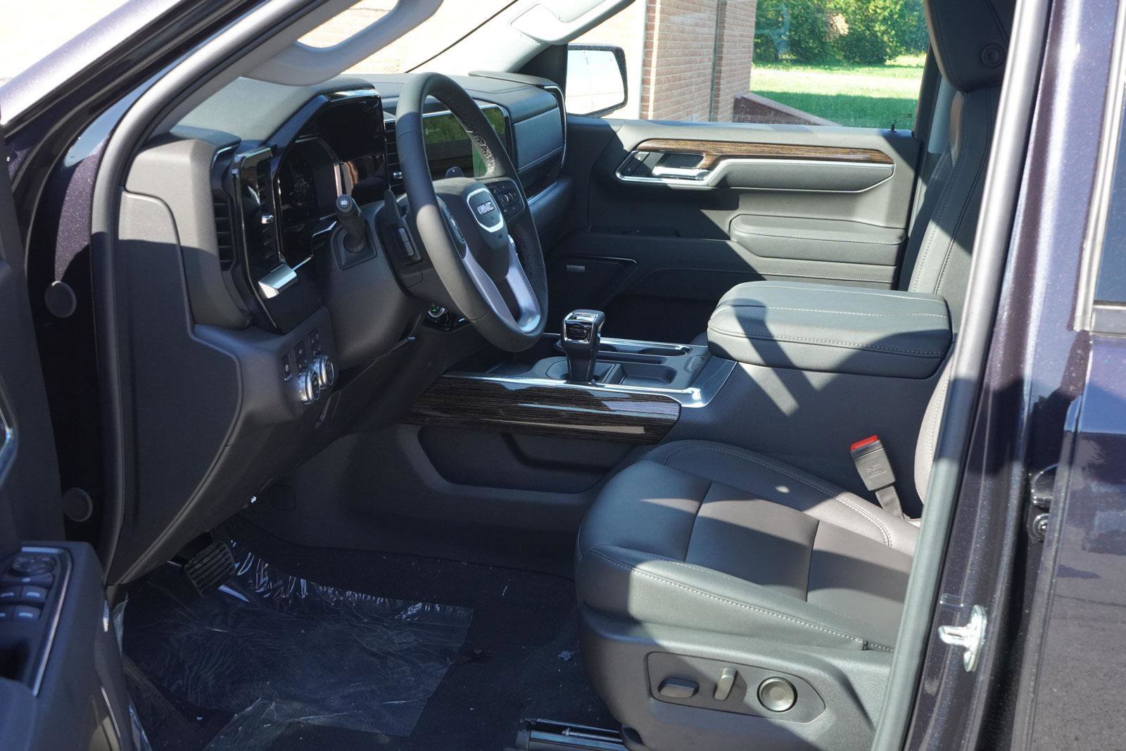 New 2026 GMC Sierra 1500 Elevation w/ Elevation Premium Package image 27