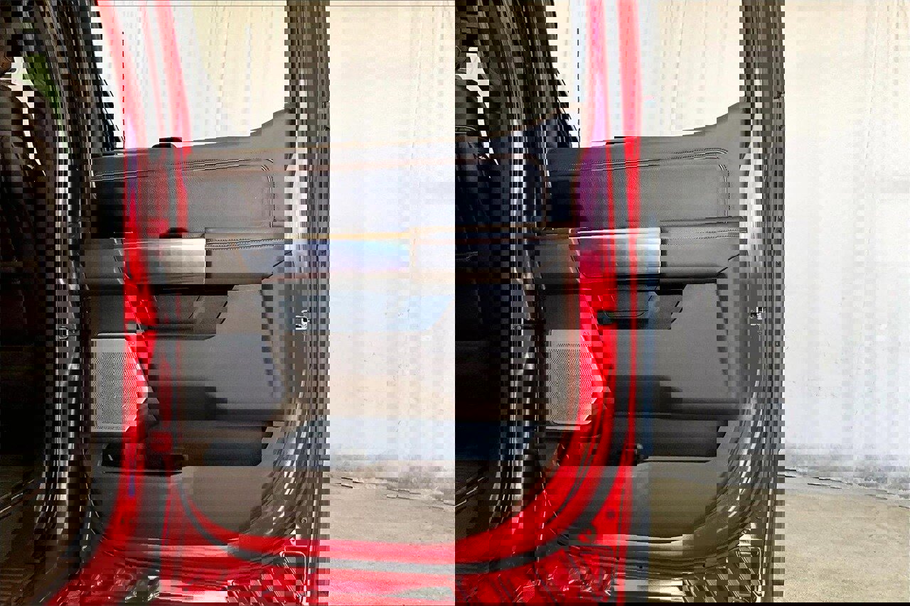 Used 2023 Ford F250 King Ranch w/ Chrome Package image 23