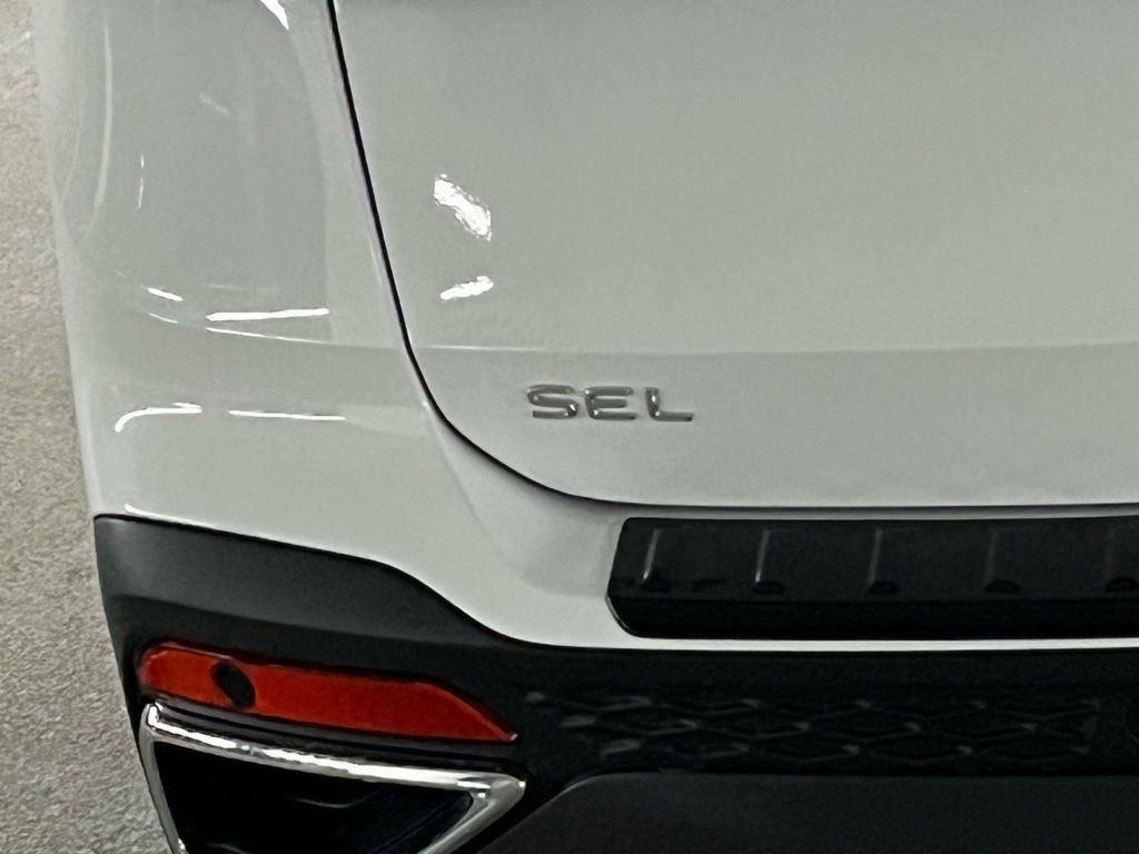 New 2026 Volkswagen Taos SEL image 36