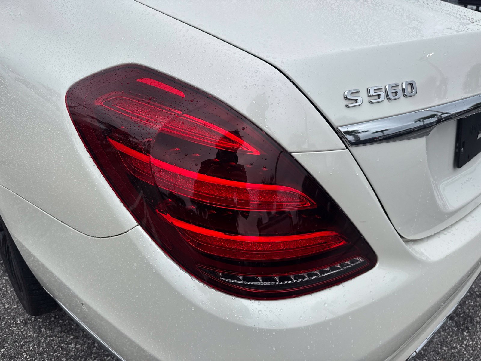 Used 2020 Mercedes-Benz S 560 Sedan image 9