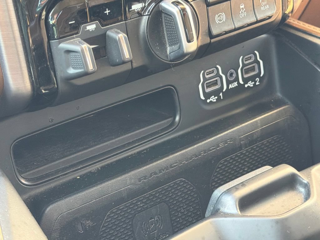 Used 2024 RAM 3500 Limited w/ Safety Group AWD/4WD image 37