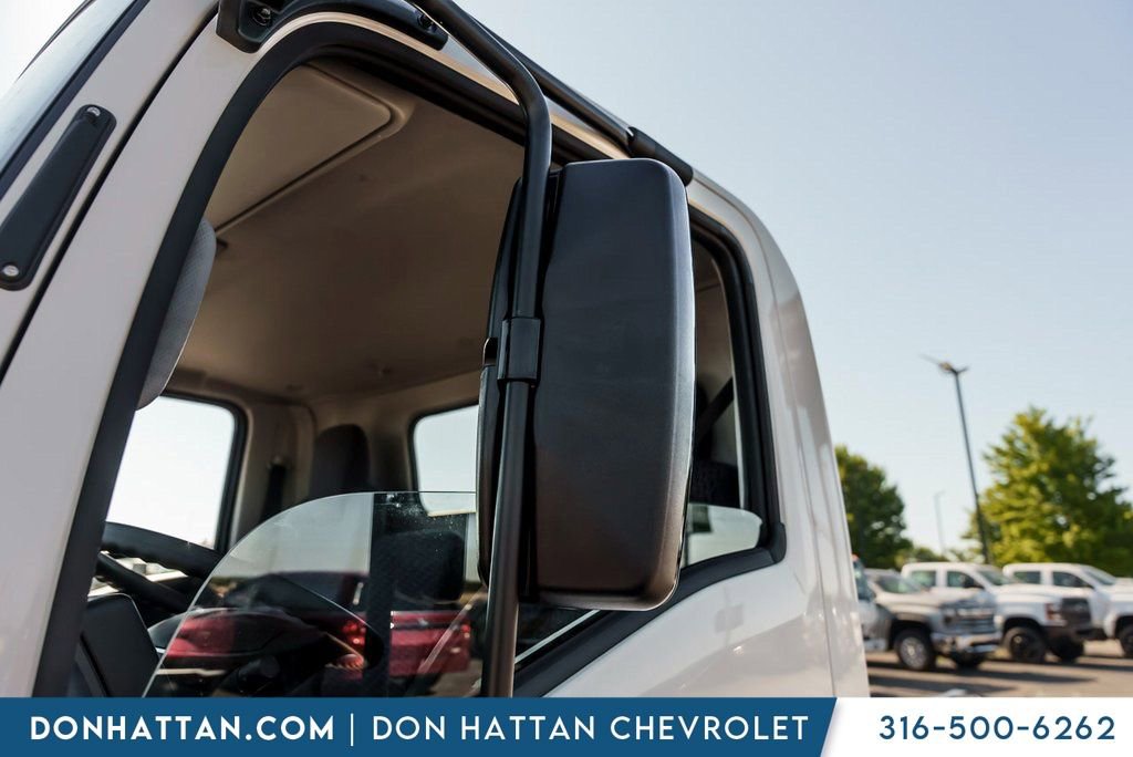 New 2025 Chevrolet Low Cab Forward image 29