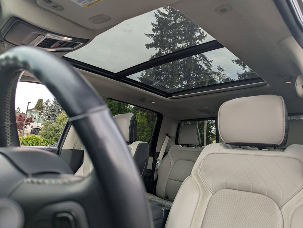 Used 2024 RAM 1500 Limited AWD/4WD image 28