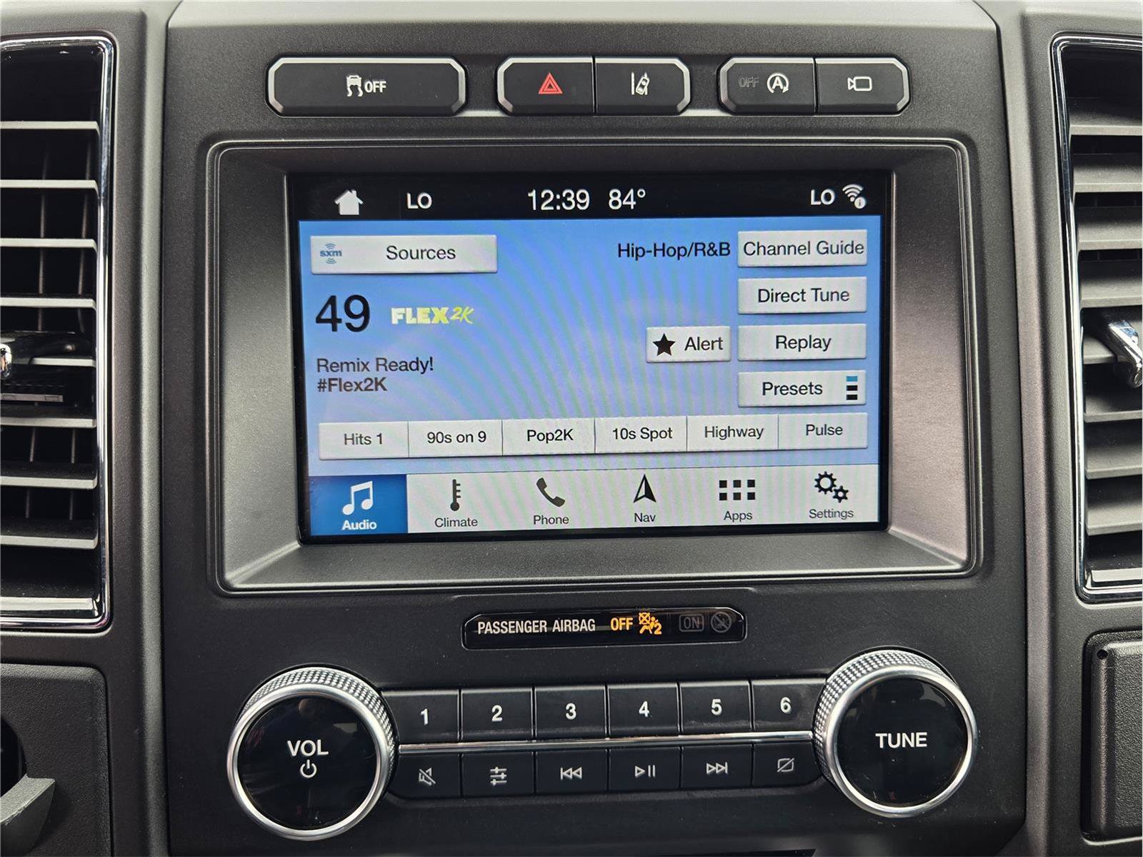 Used 2018 Ford Expedition Limited w/ Equipment Group 302A RWD image 16