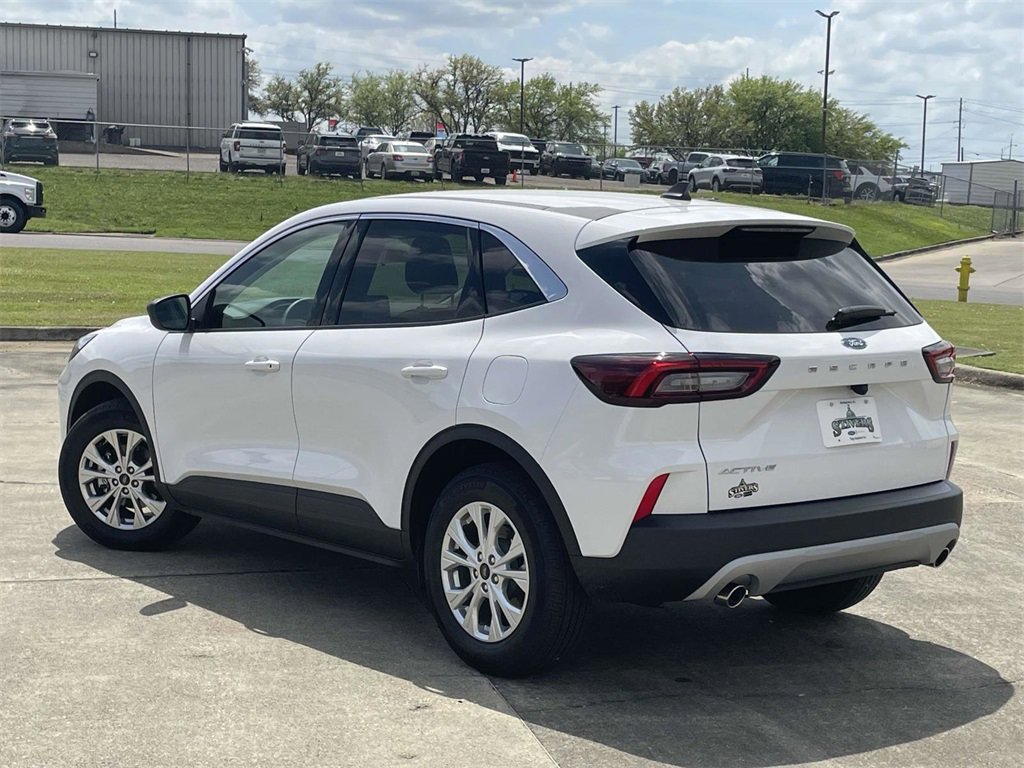 New 2025 Ford Escape Active w/ Cold Weather Package image 5