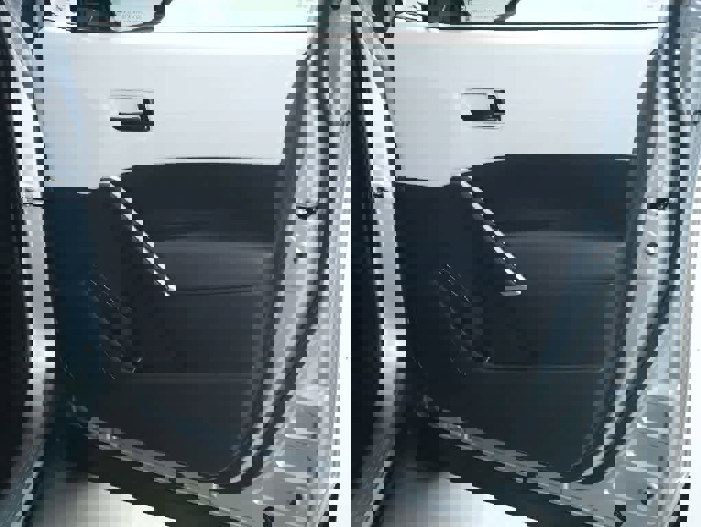 Used 2023 Toyota Corolla Cross L image 29