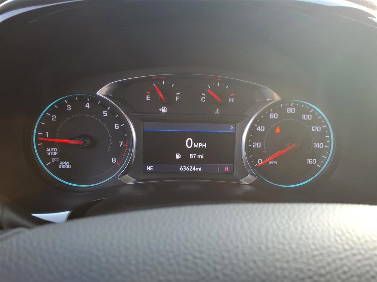 Used 2023 Chevrolet Traverse LT FWD image 22