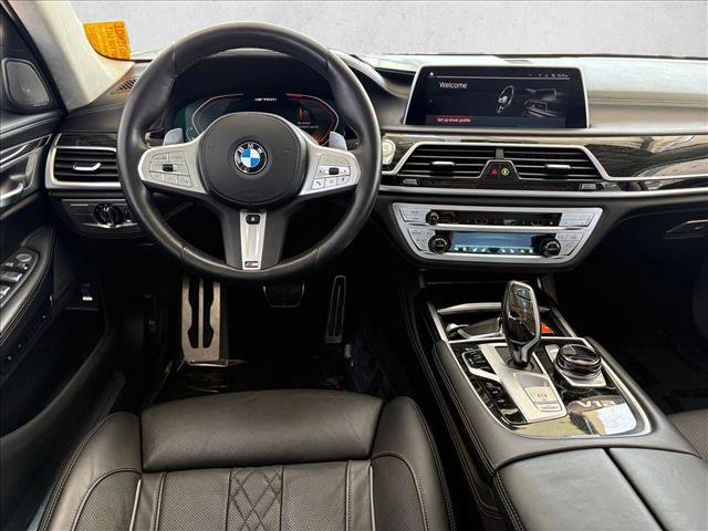 Used 2022 BMW M760i xDrive w/ Luxury Rear Seating Package AWD/4WD image 19