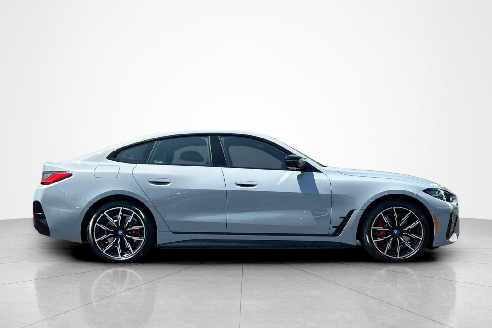 Used 2023 BMW i4 M50 AWD/4WD image 6
