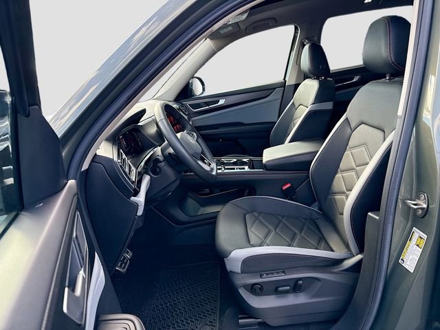 Used 2024 Volkswagen Atlas Peak Edition SEL image 22