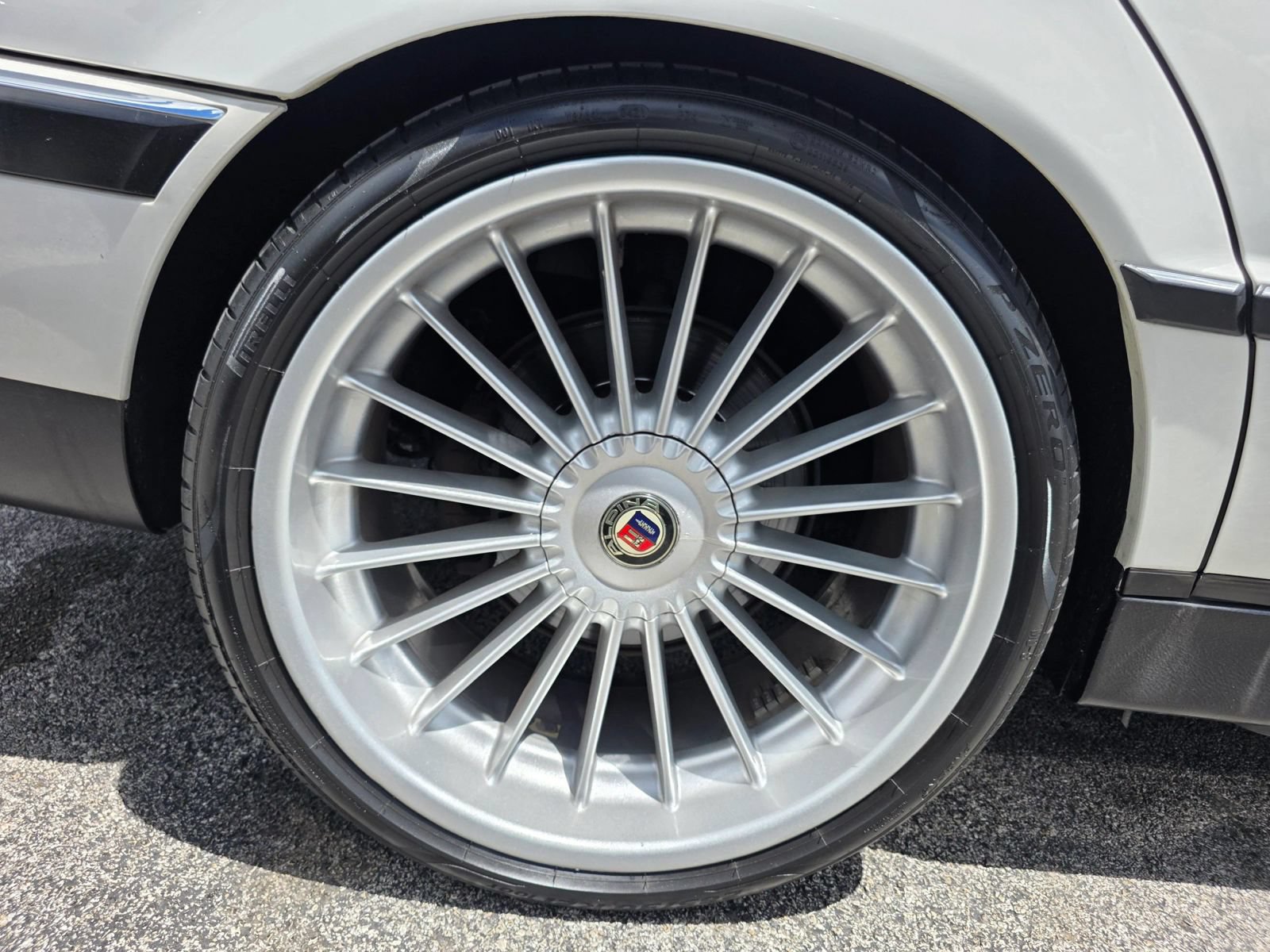 Used 1995 BMW 740iL RWD image 15