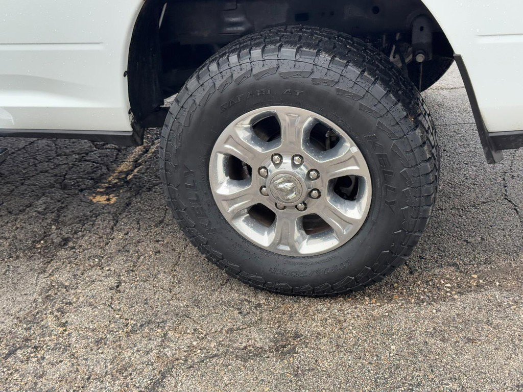 Used 2024 RAM 2500 Big Horn image 5