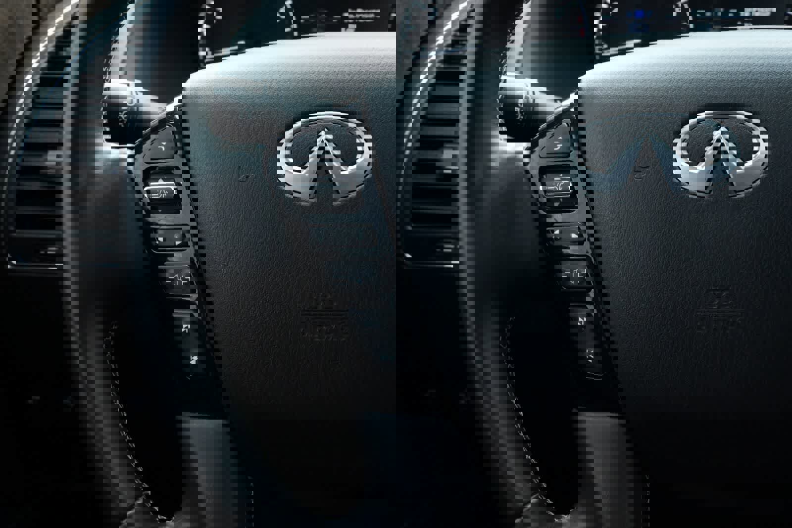 Certified 2024 INFINITI QX80 Premium Select w/ Cargo Package image 10