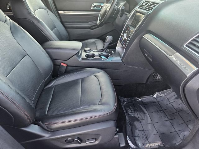 Used 2016 Ford Explorer Sport w/ Equipment Group 401A image 17