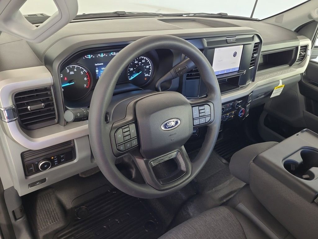 Used 2025 Ford F250 XL w/ FX4 Off-Road Package image 13