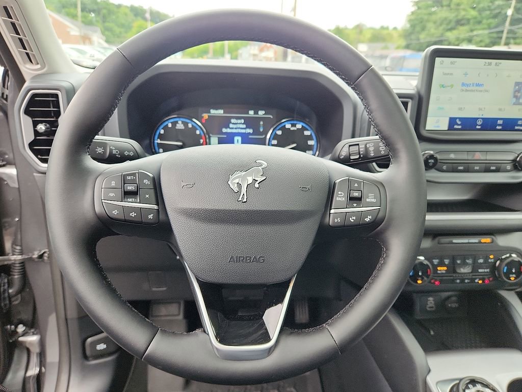New 2024 Ford Bronco Sport Outer Banks w/ Tech Package AWD/4WD image 9