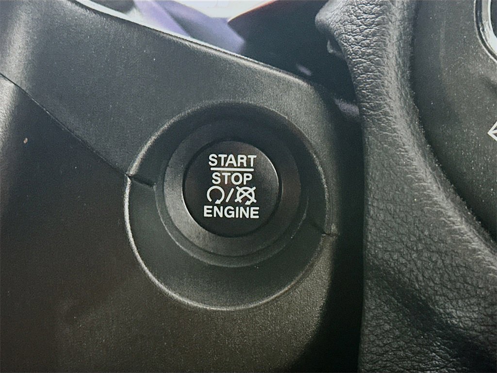 Used 2020 Jeep Compass Trailhawk image 28