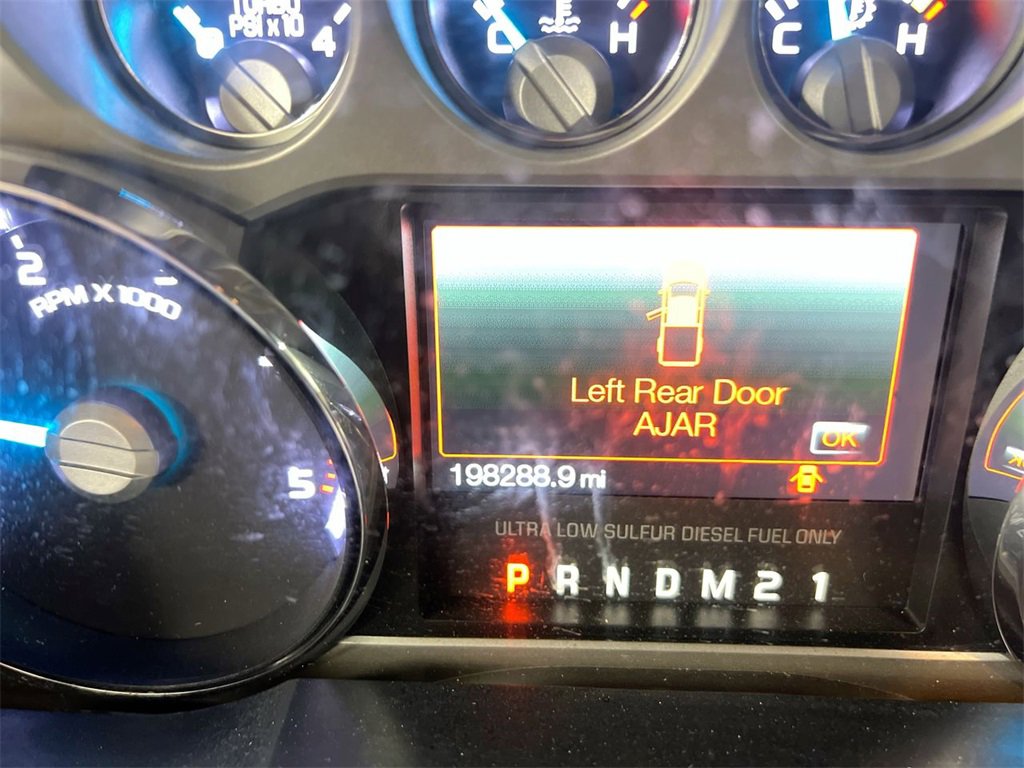 Used 2013 Ford F350 Lariat w/ Lariat Ultimate Pkg image 12