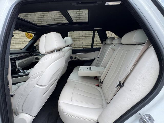 Used 2017 BMW X5 xDrive40e AWD/4WD image 37