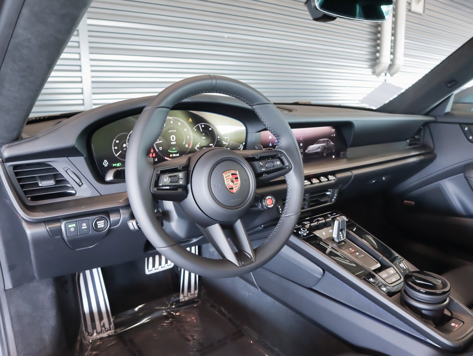 Used 2026 Porsche 911 Carrera 4 GTS image 4