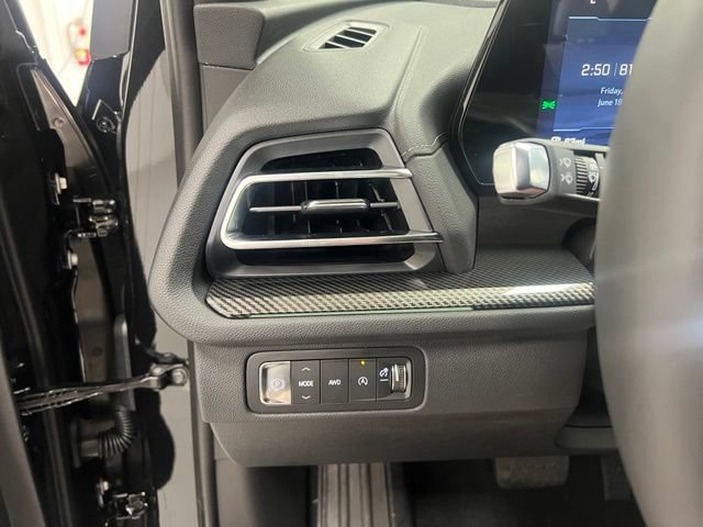 New 2026 Chevrolet Traverse High Country AWD/4WD image 13
