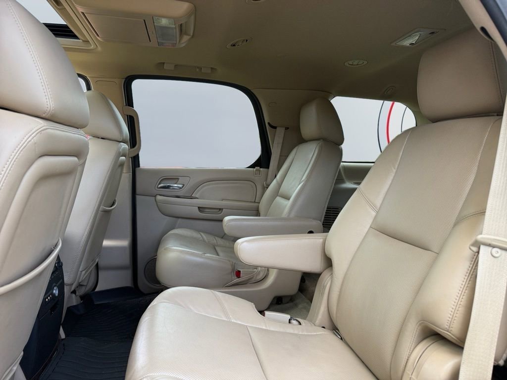 Used 2014 Cadillac Escalade Premium image 23