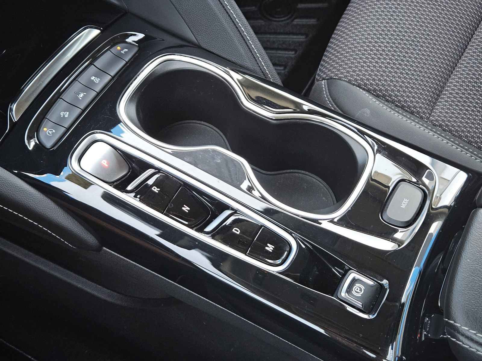 Used 2023 Buick Envision Preferred image 23