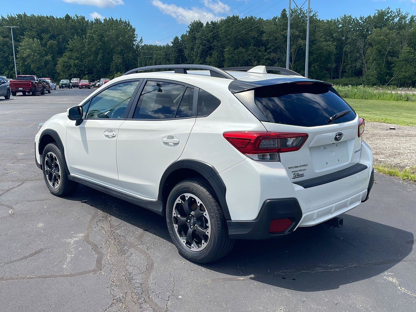 Used 2023 Subaru Crosstrek 2.0i Premium AWD/4WD image 3