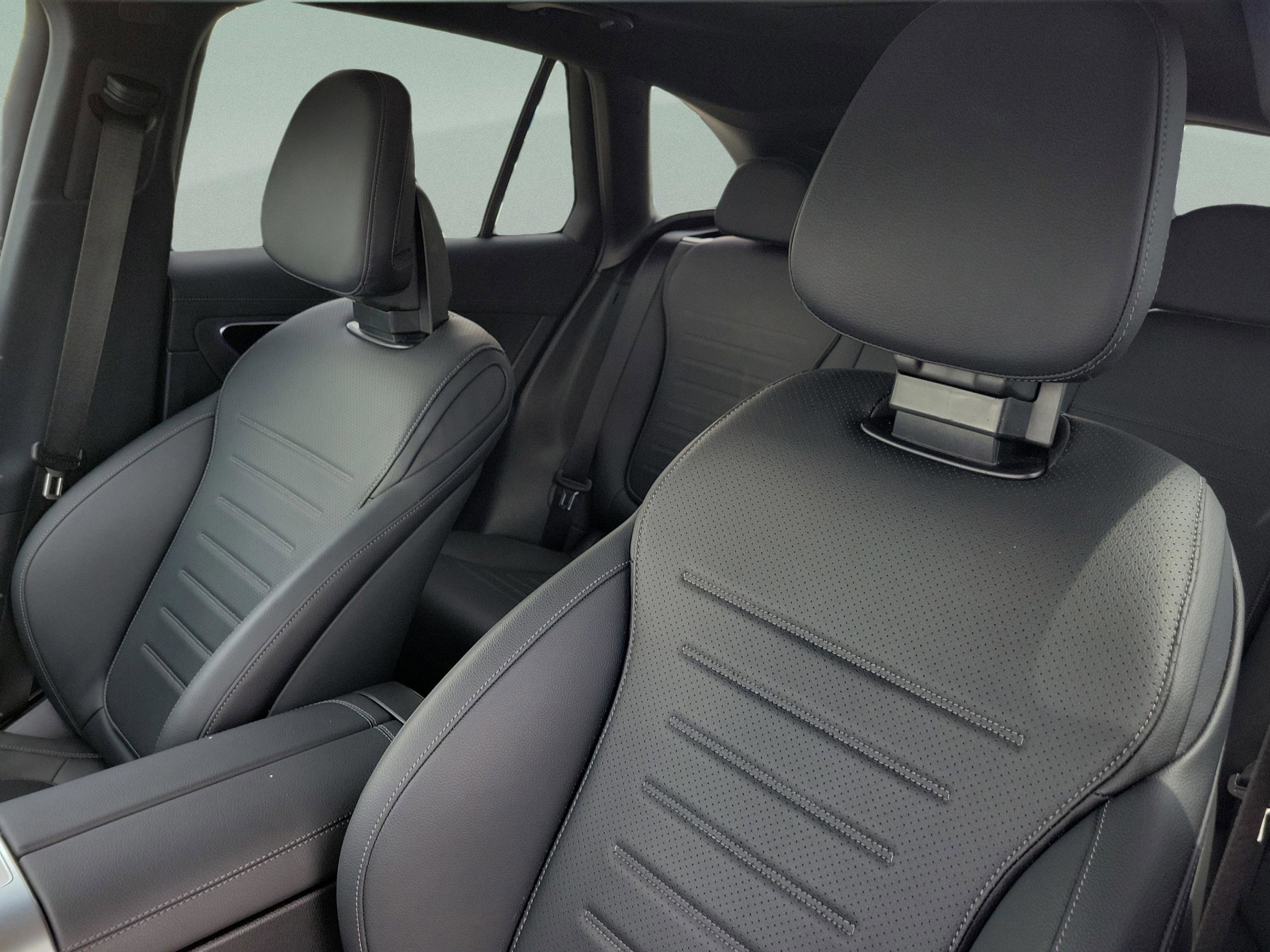 Certified 2026 Mercedes-Benz GLC 300 4MATIC image 18