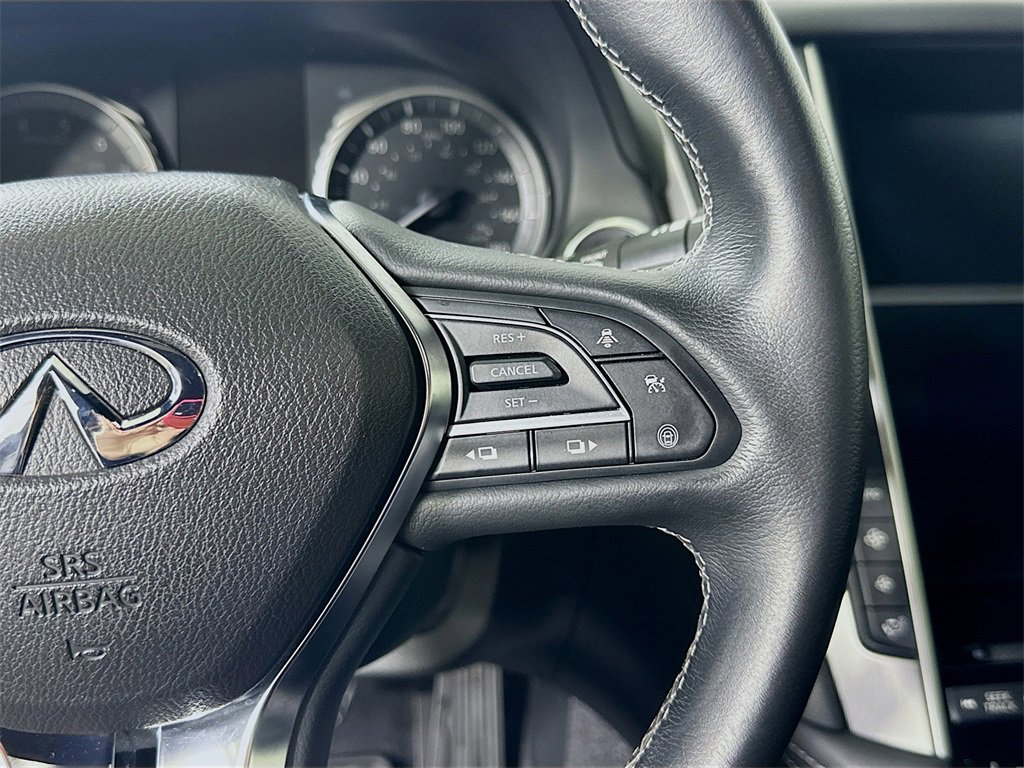 Used 2022 INFINITI Q60 3.0t Luxe w/ Style Package image 23