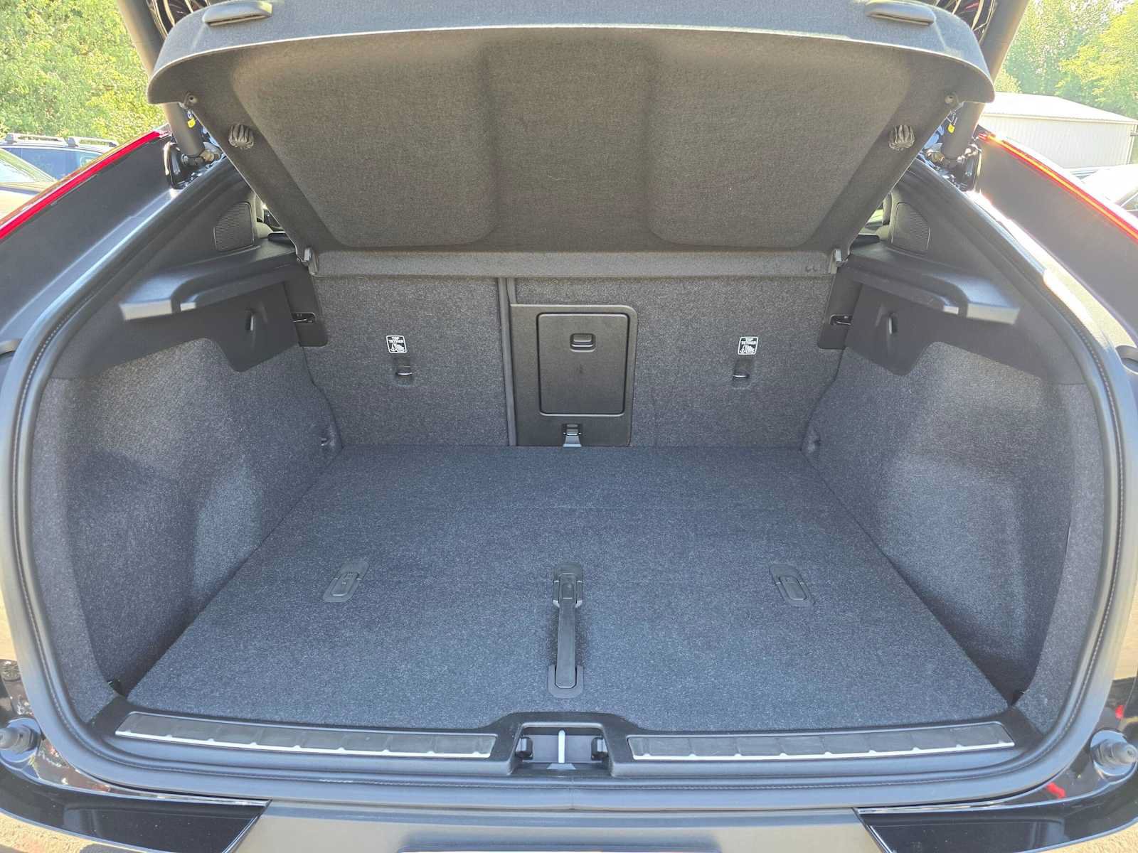 Certified 2023 Volvo C40 P8 Recharge Ultimate AWD/4WD image 15