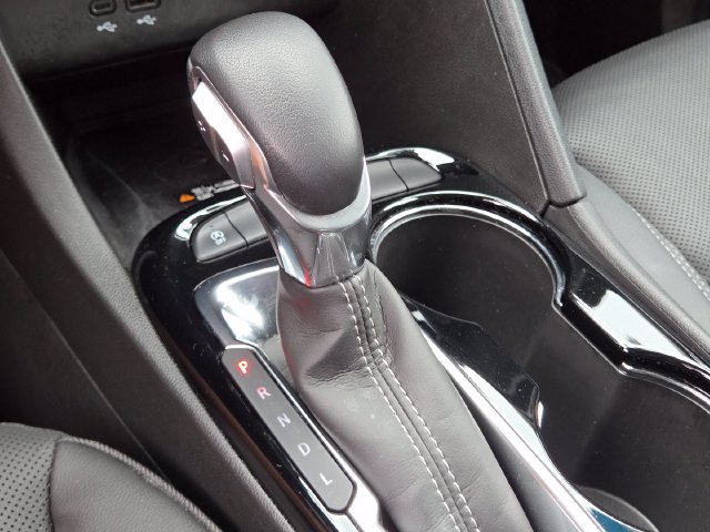 Used 2024 Buick Encore GX Sport Touring w/ Comfort Package FWD image 28