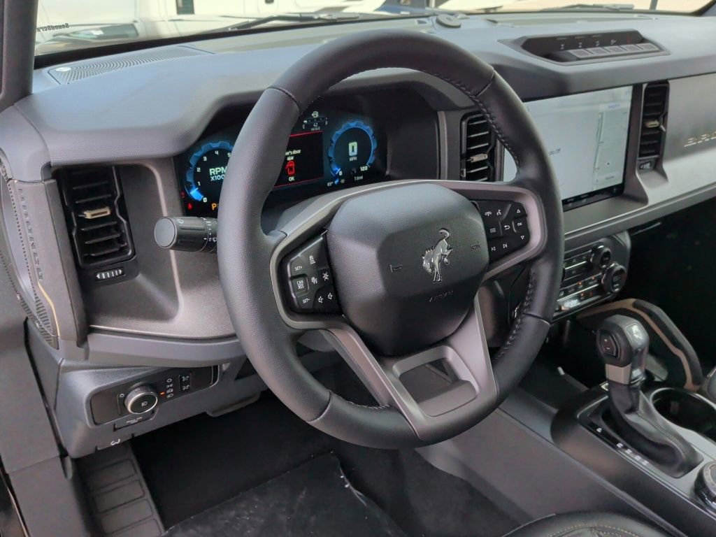New 2026 Ford Bronco Badlands AWD/4WD image 14