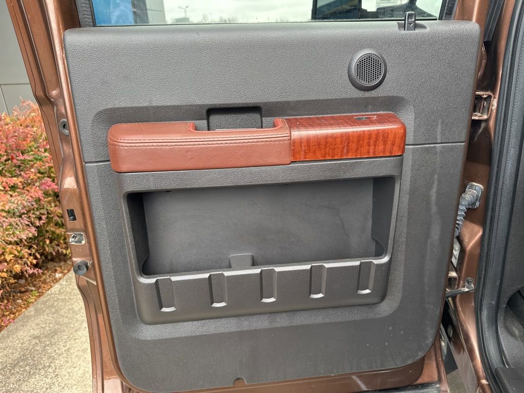 Used 2012 Ford F250 King Ranch w/ King Ranch w/Chrome Pkg image 10