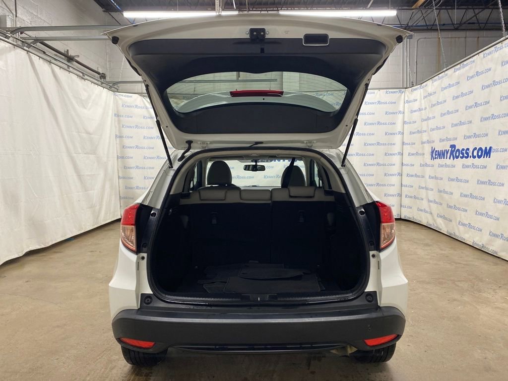 Used 2017 Honda HR-V EX-L image 19