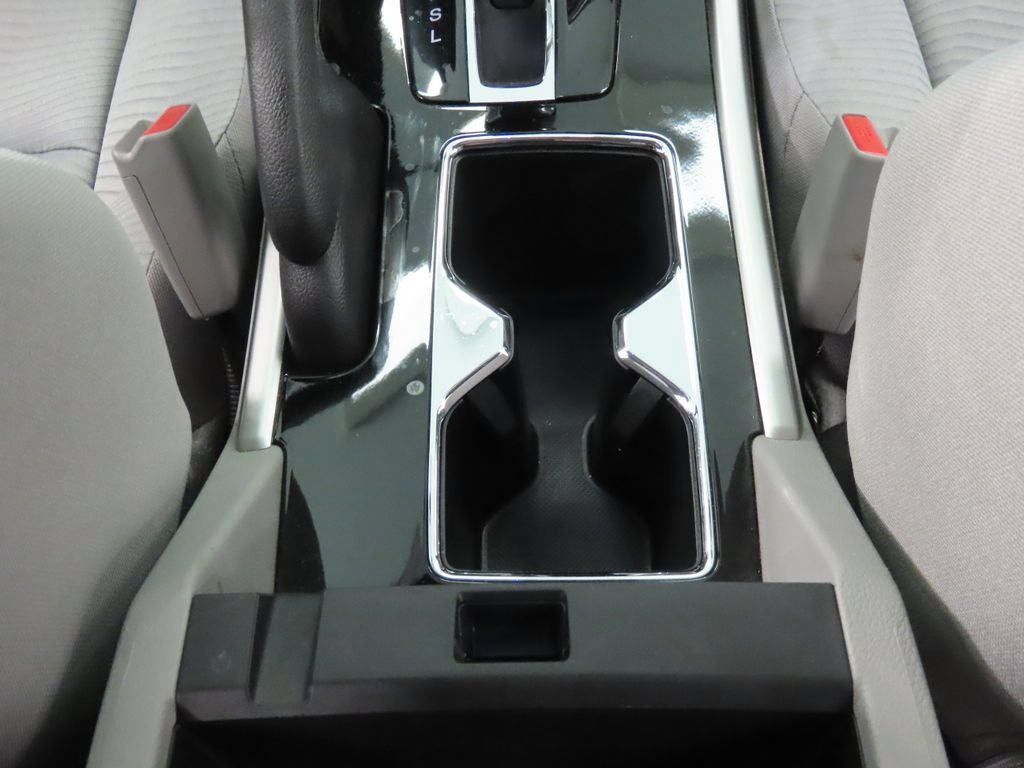 Used 2017 Honda Accord LX image 28
