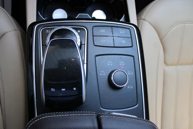 Used 2017 Mercedes-Benz GLS 450 4MATIC image 18