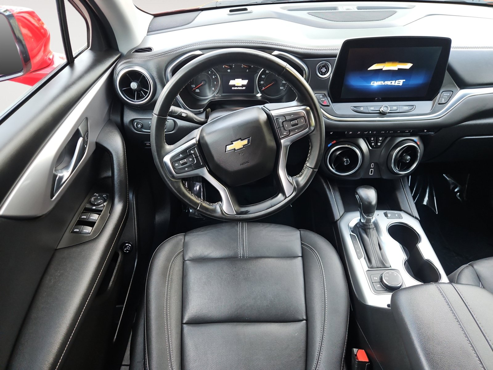Used 2024 Chevrolet Blazer LT AWD/4WD image 10