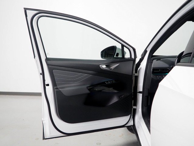 Used 2023 Volkswagen ID.4 Pro S RWD image 49