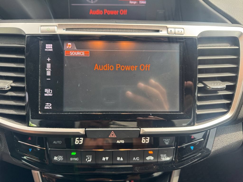 Used 2017 Honda Accord EX-L image 25