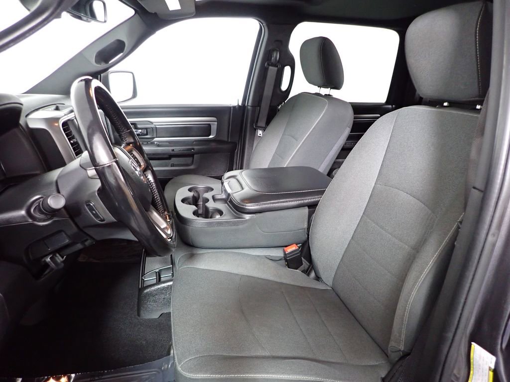 Used 2021 RAM 1500 Classic Warlock image 24